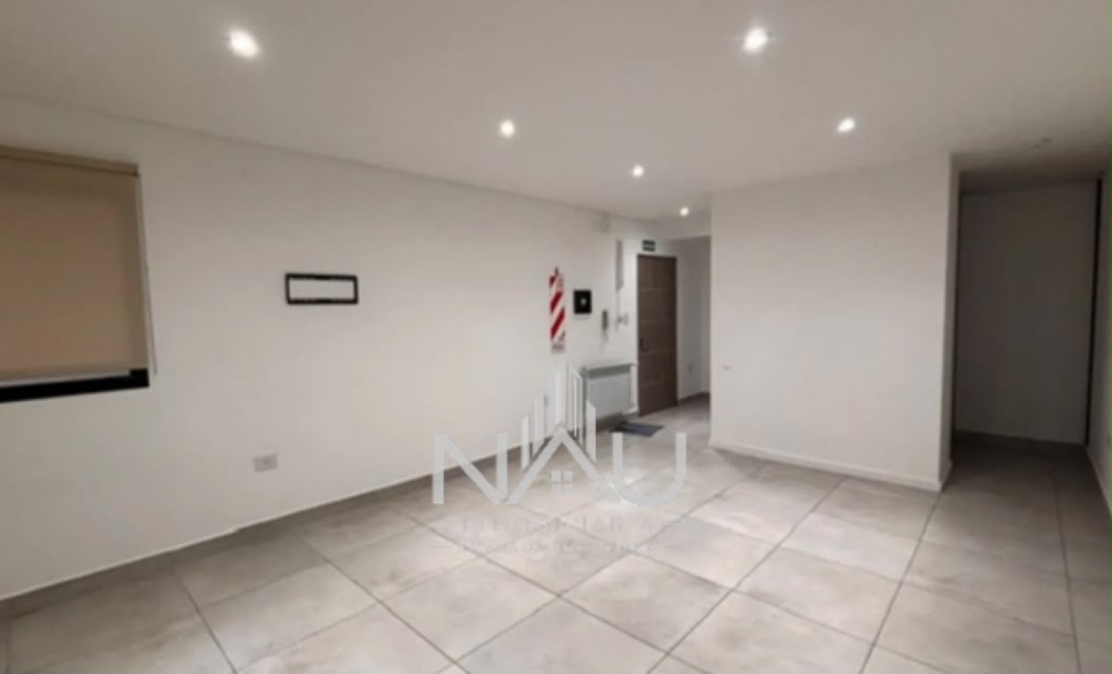 MONOAMBIENTE EN VENTA C/COCHERA | MAIPU AL 100 