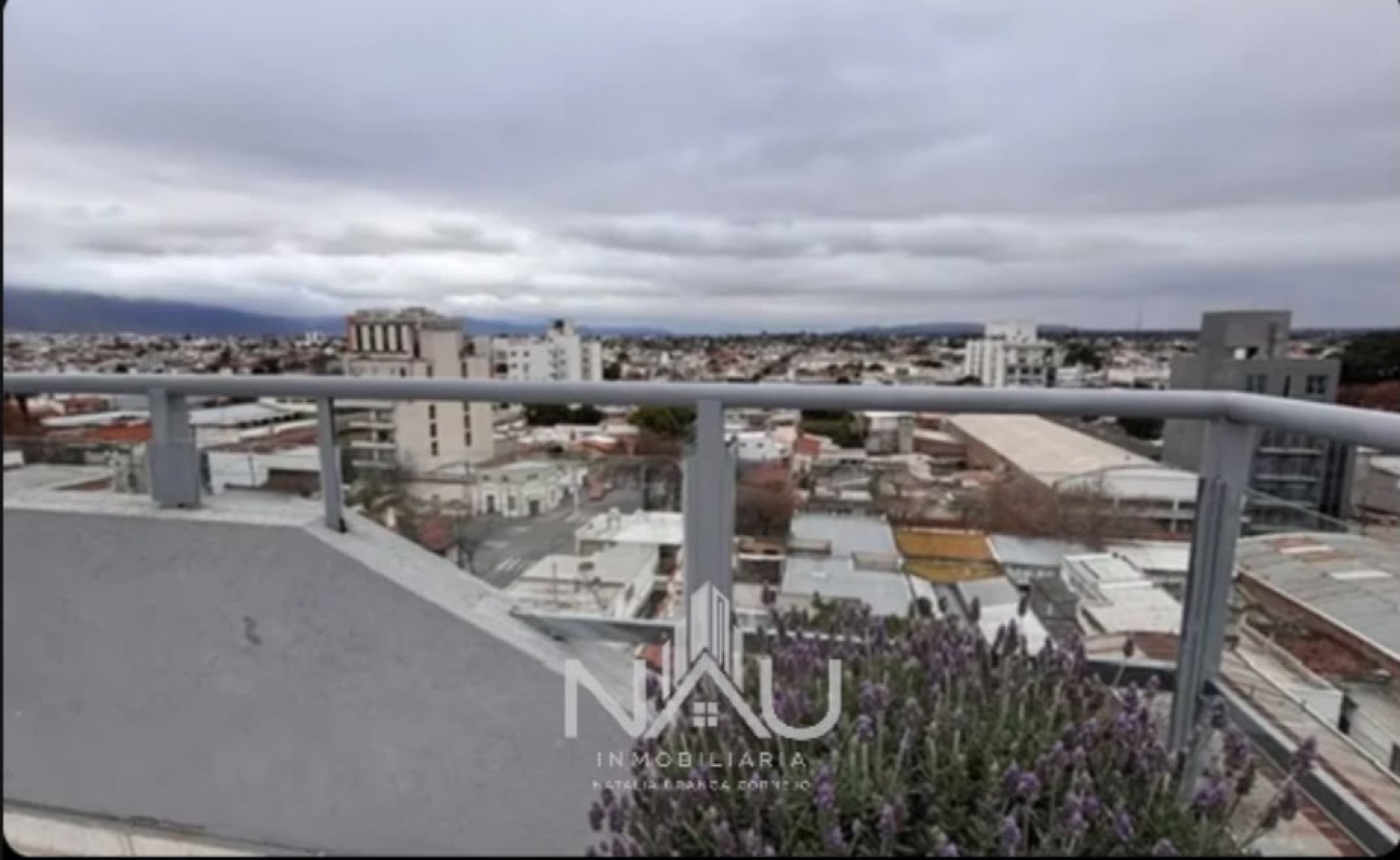 MONOAMBIENTE EN VENTA C/COCHERA | MAIPU AL 100 