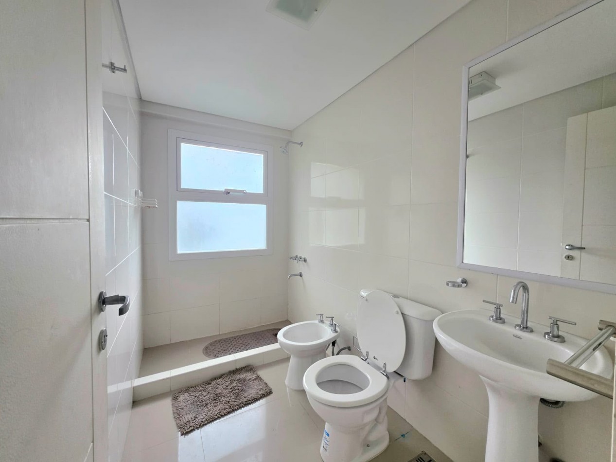 DEPARTAMENTO EN VENTA | OPORTUNIDAD - ZONA MONUMENTO 20 DE FEBRERO