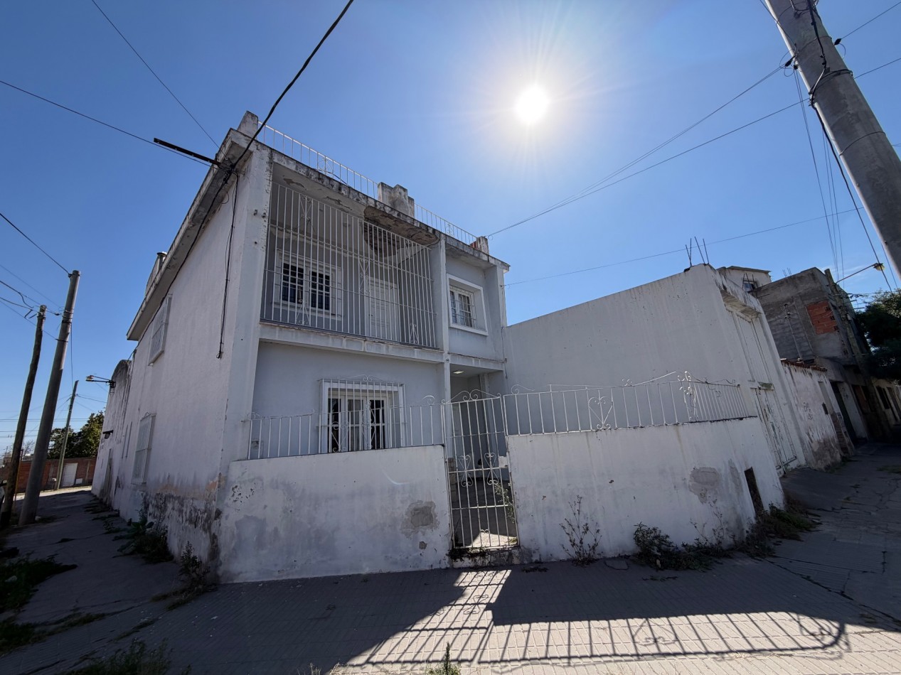 GALPON CON OFICINAS + CASA EN VENTA | AYACUCHO 648