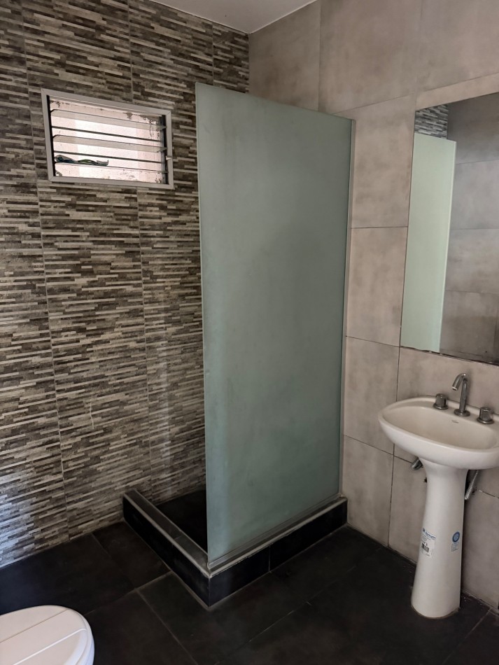 GALPON CON OFICINAS + CASA EN VENTA | AYACUCHO 648