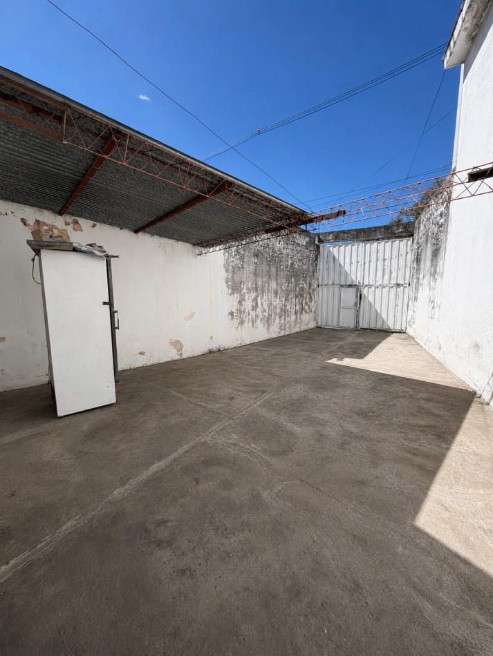 GALPON CON OFICINAS + CASA EN VENTA | AYACUCHO 648