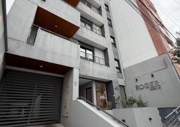 MONOAMBIENTE EN VENTA C/COCHERA | MAIPU AL 100 